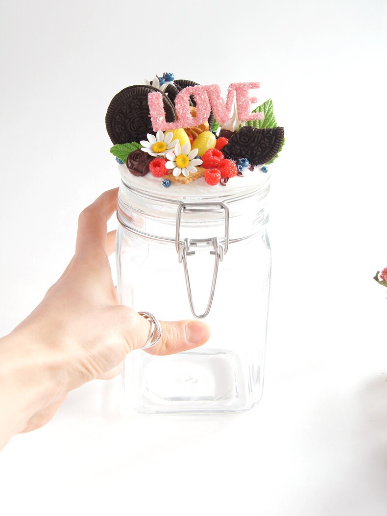 Банка 1 литр LOVE конфетница с декором из полимерной глины